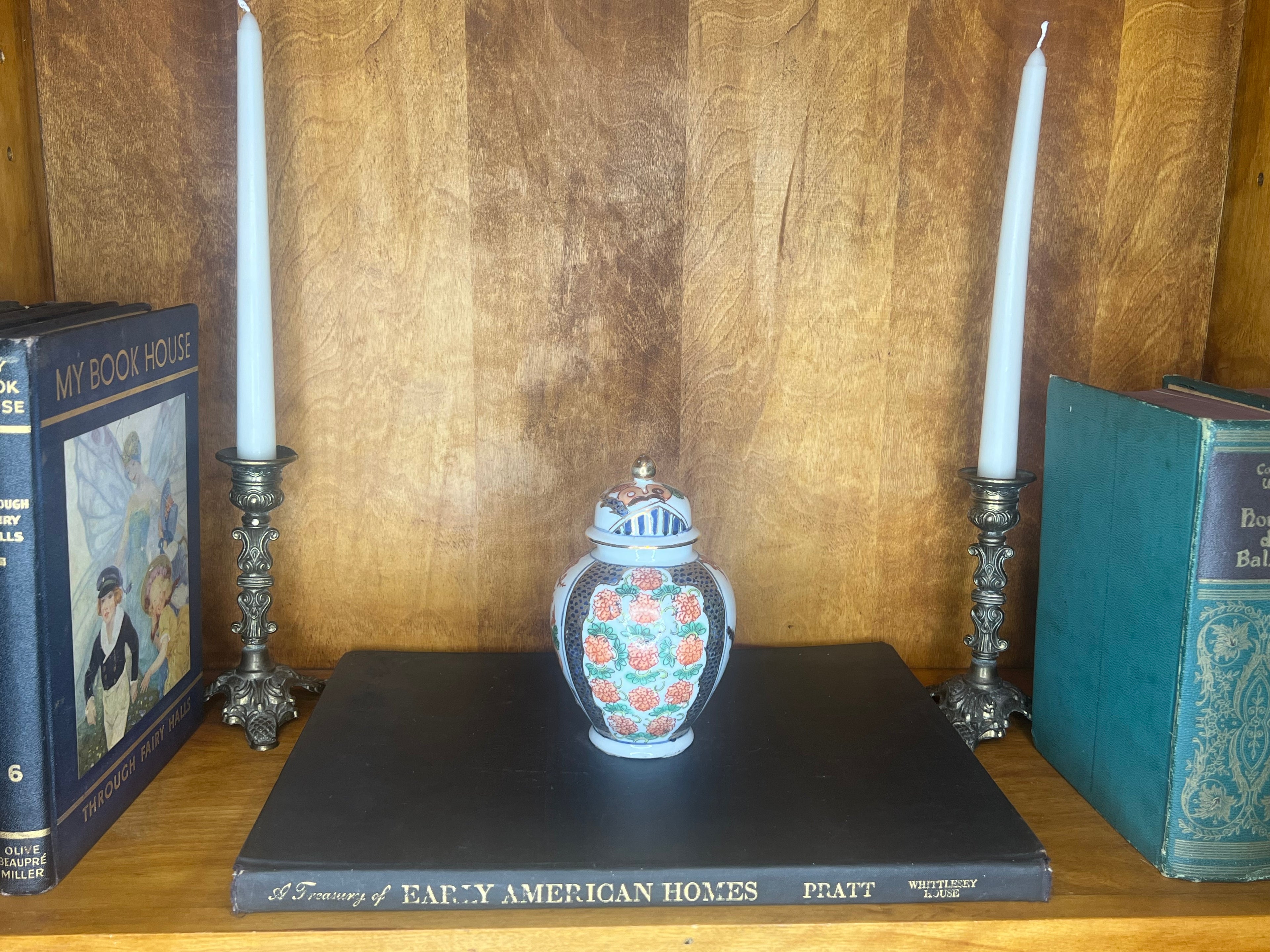 Imari Style Mini Urn