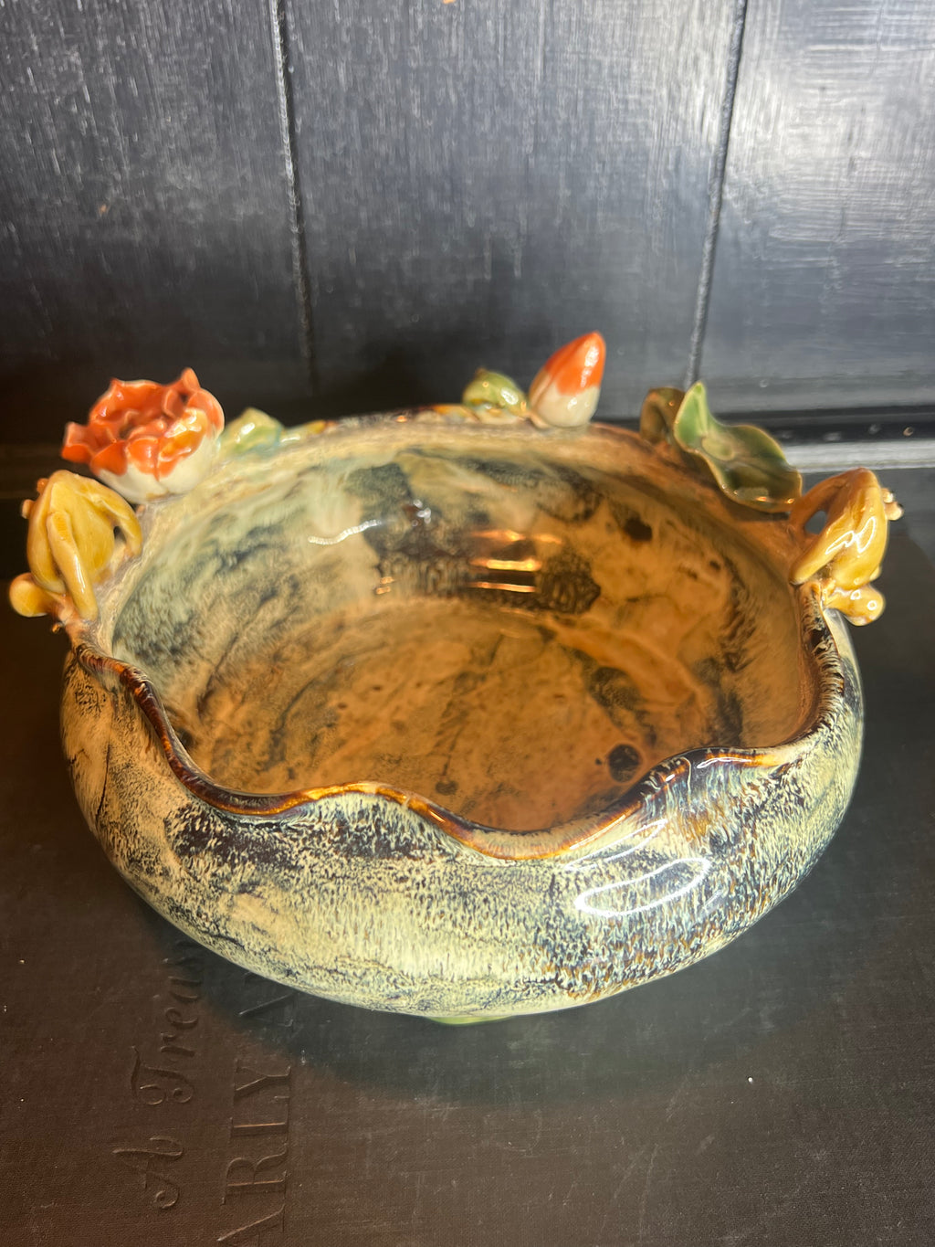 Majolica Frog Bowl