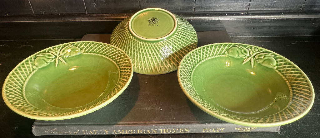 Bordallo Green Bunny Bowl Set of 3