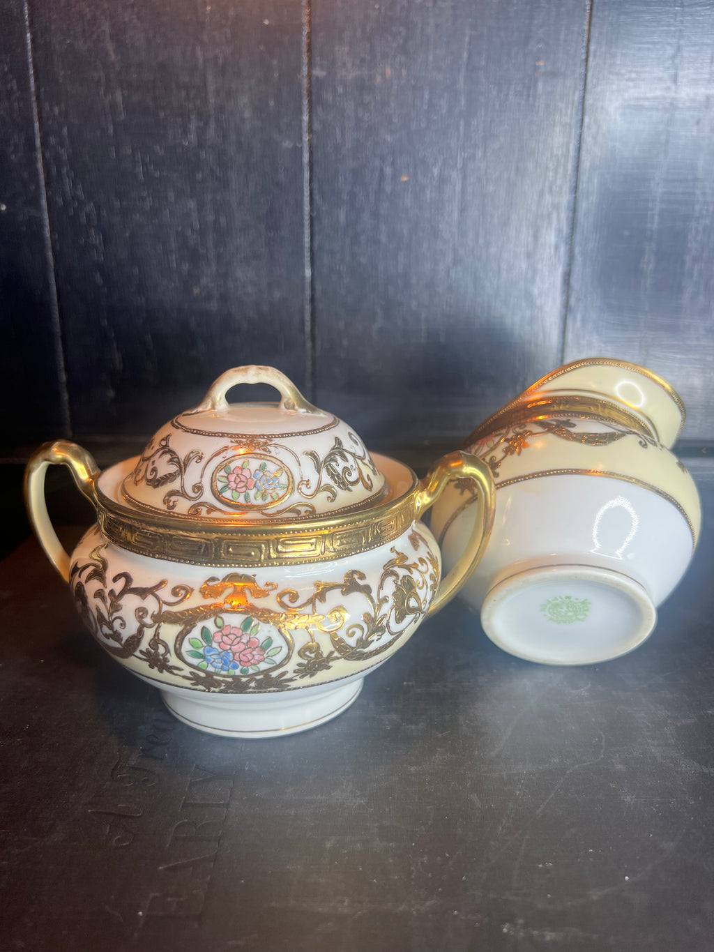 Nippon Sugar and Creamer with Callout