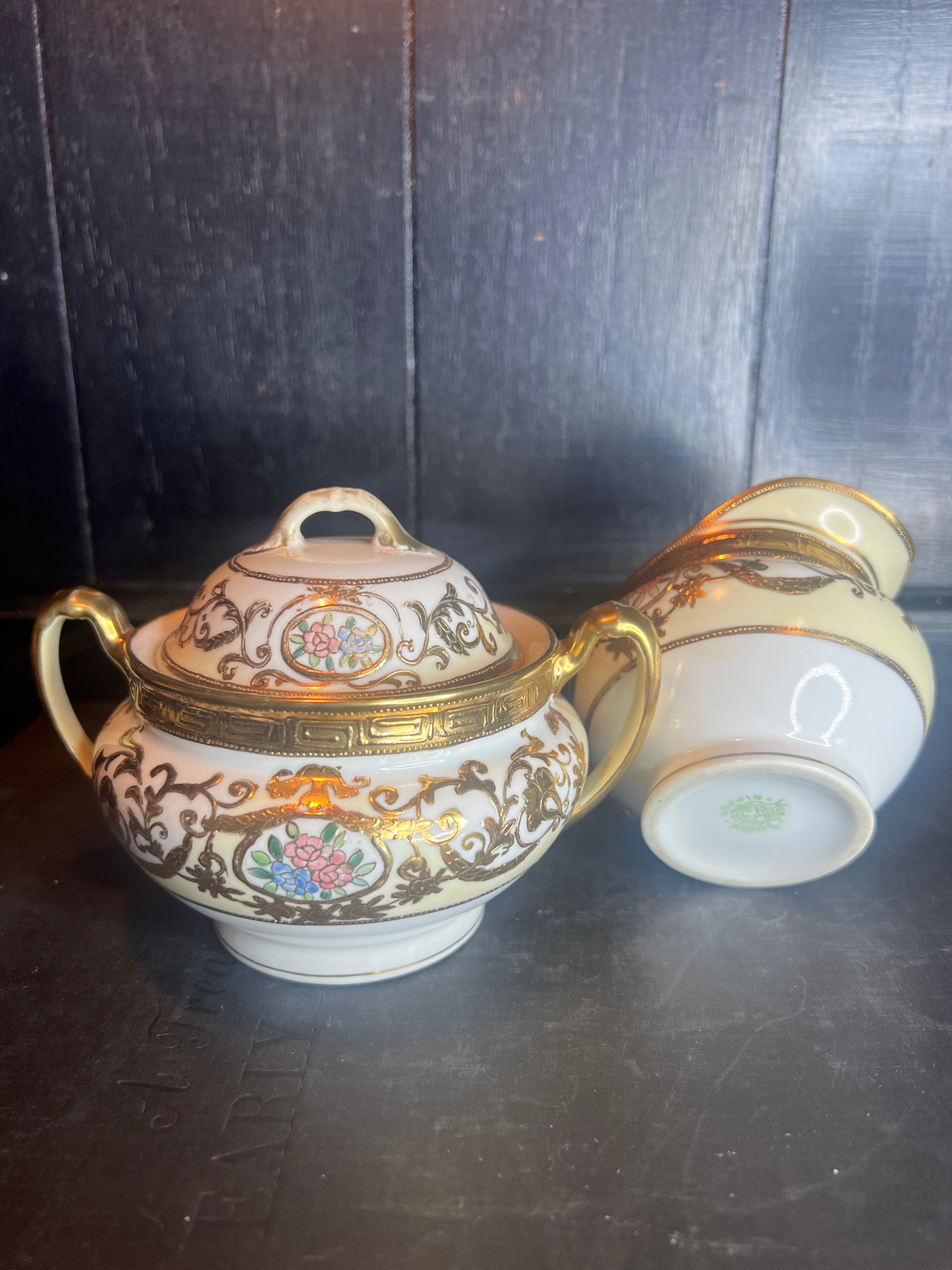 Nippon Sugar and Creamer with Callout