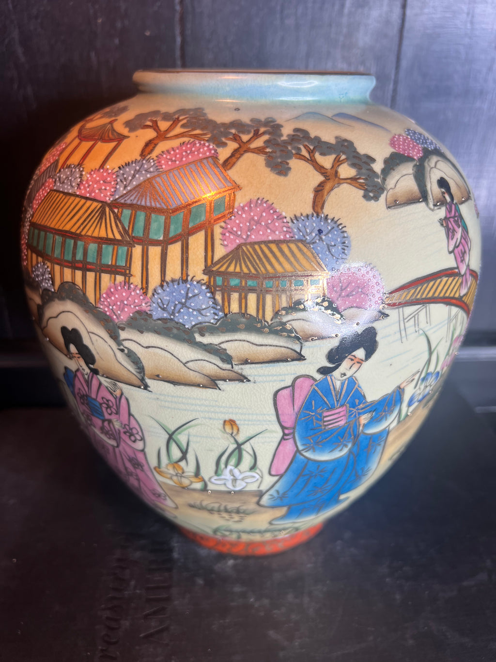 Satsuma Nippon Geisha Vase