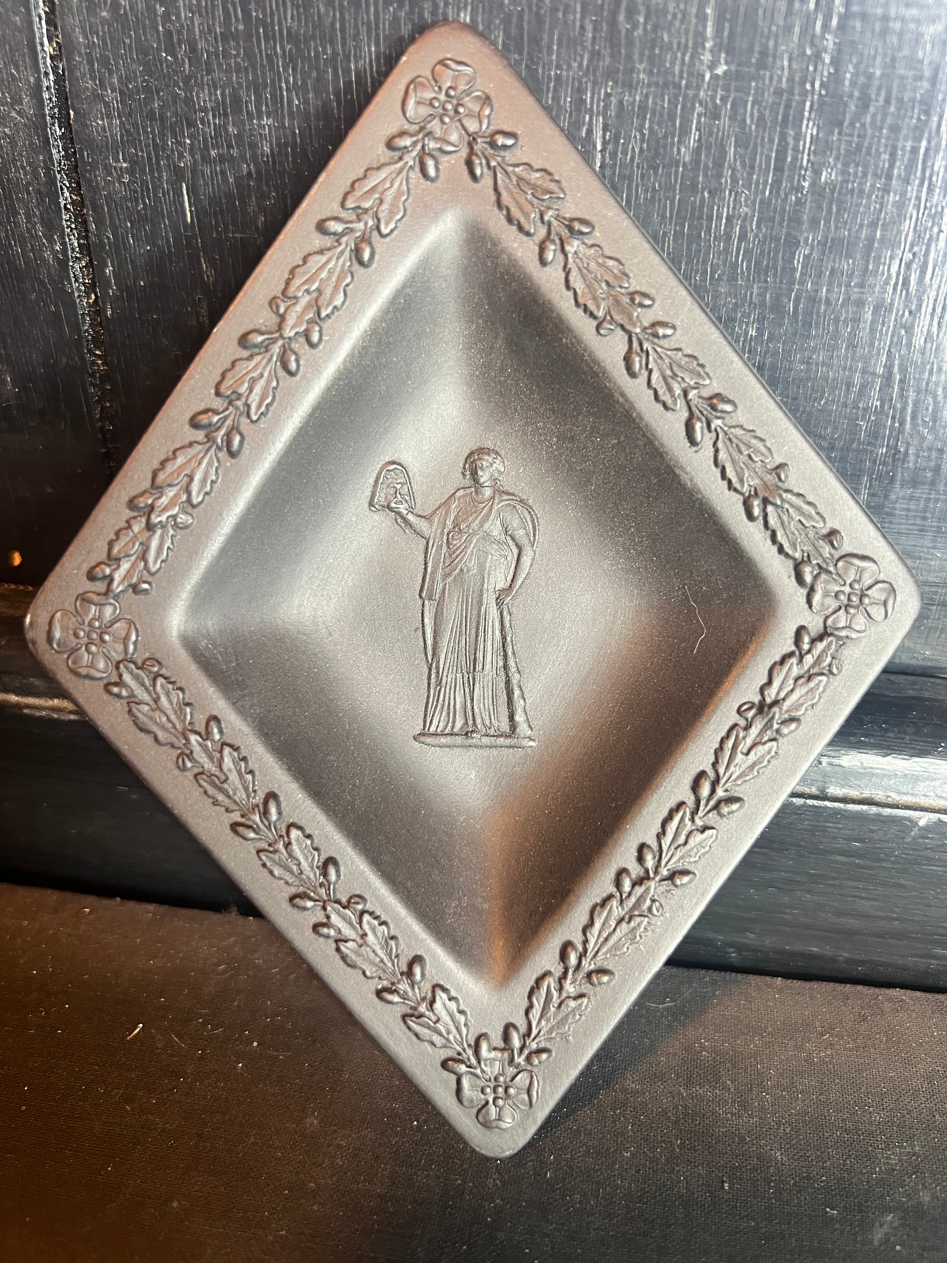 Wedgewood Basalt Diamond Tray